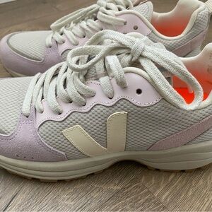 Veja Women's Sneakers-8